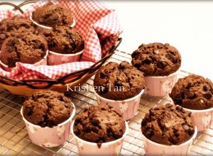 Foto resep Muffin coklat super nyoklat,NO MIXER hasil tinggi menjulang alias High Dome! XD