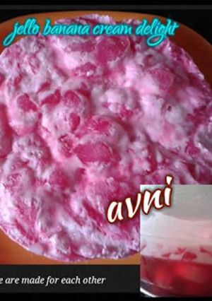 A picture of Jello banana cream delight no baking no cooking.