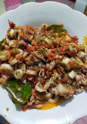 Foto resep Oseng Cumi Mercon