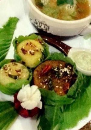 A picture of Whosayna’s Steamed Vadas.