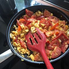 A picture of Fried egg filling.