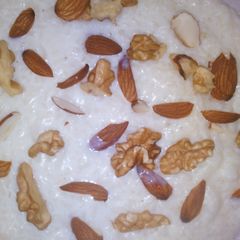 A picture of Rice kheer.