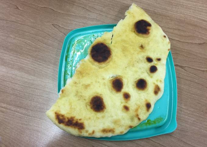 Garlic naan