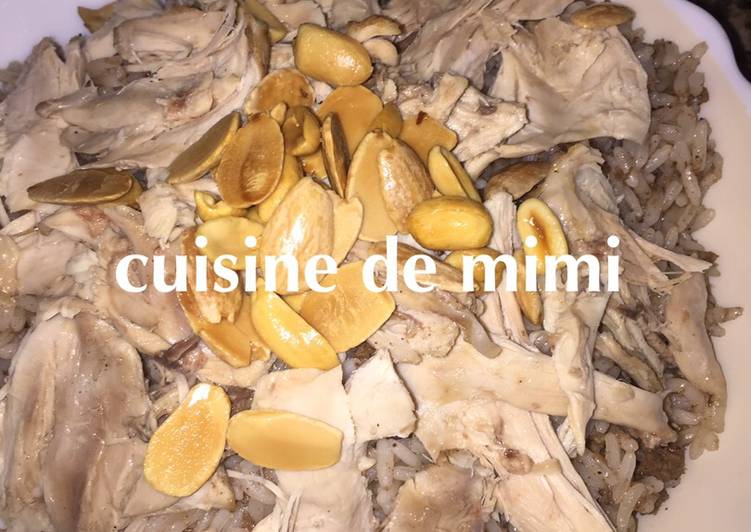 رز باللحمة على دجاج