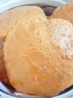 चीज पूरी (Cheese puri recipe in Hindi) रेसिपी मुख्य फोटो