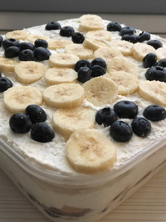 Nyárra egy kis gyümölcsös-túrókrémes recept fotója