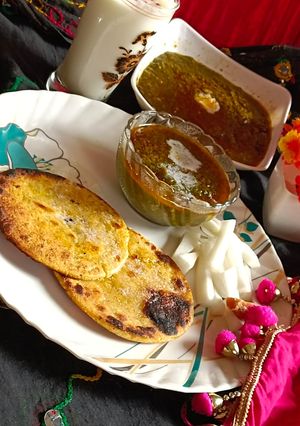 सरसो का साग (Sarson ka saag recipe in hindi) रेसिपी मुख्य फोटो