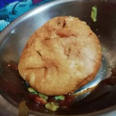 Kachori A picture of Kachori.