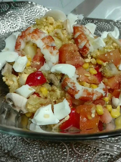 Una foto de Ensalada de gambas