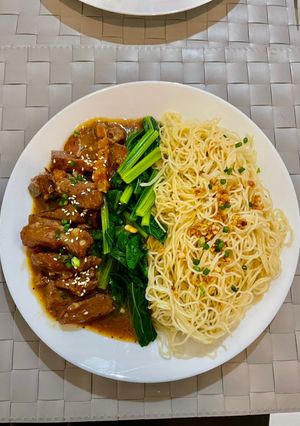 รูปของ บะหมี่ซี่โครงหมูอบน้ำผึ้ง
