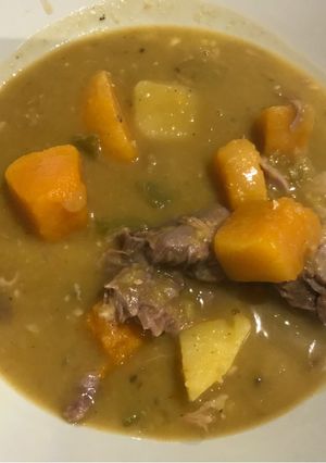 Una foto de Guisantes al codillo (Receta cubana)