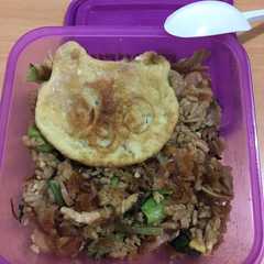A picture of Nasi goreng Teddy Bear.