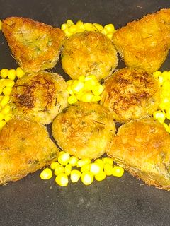 पोहा कटलेट (poha cutlets recipe in marathi) रेसिपी चे मुख्य फोटो 