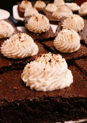 Foto principal de Bizcocho de chocolate con crema de café