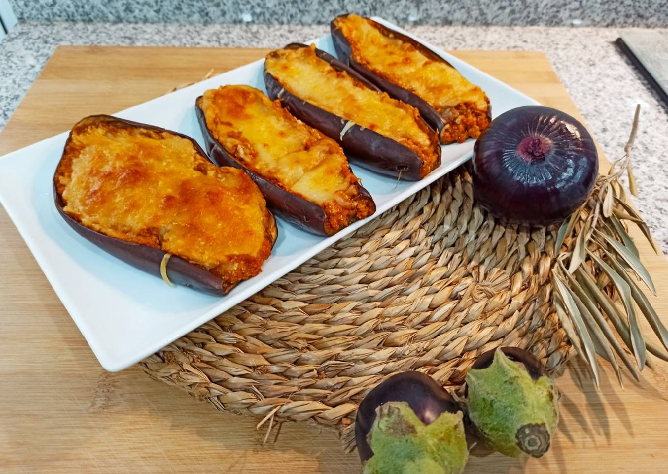 Berenjenas 🍆 rellenas de verduras y tofu en Mambo Cecotec
