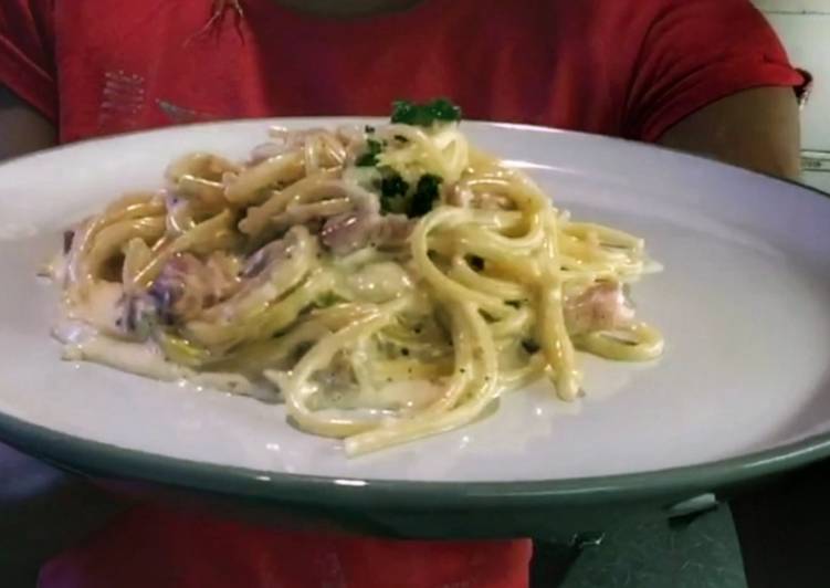Simple Way to Make Any-night-of-the-week Spaghetti Carbonara