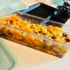 A picture of Fruit chat.