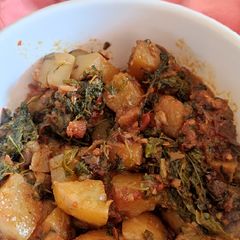 A picture of Aloo methi.