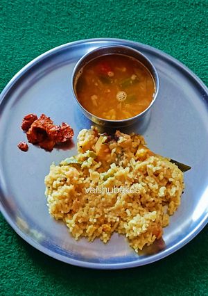 A picture of Pumpkin and Toor Daal Masala Veg Khichdi.
