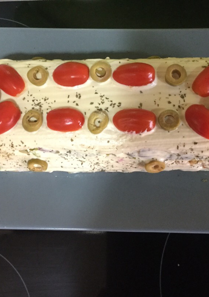 Una foto de Pastel fresco de atún y surimi