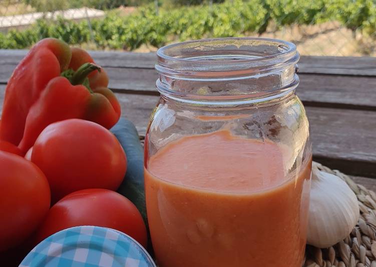 Gazpacho andaluz (sin pan)