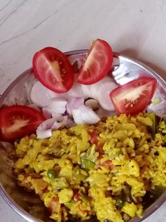 વેજીટેબલ બિરયાની(Vegetable Biryani Recipe in Gujarati) રેસીપી મુખ્ય ફોટો