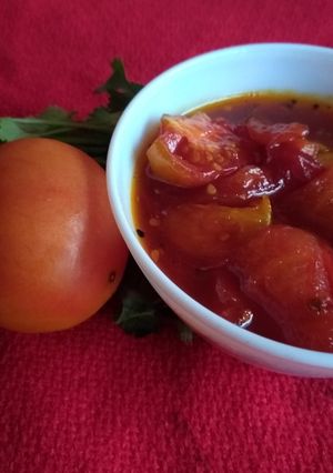 A picture of Tamatar ki meethi chutney.