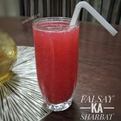A picture of Falsay ka sharbat.