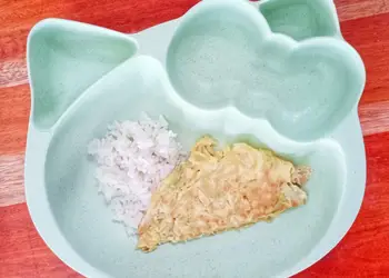 Resep Mudah Day. 319 Omelet Mie Sawi Putih (16 month+) Sedap