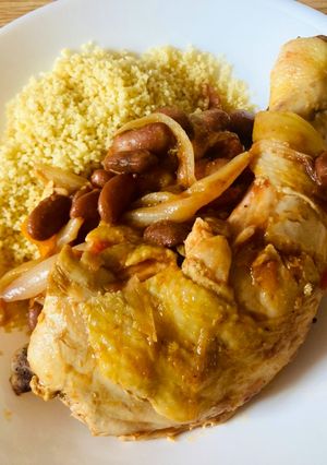 A picture of Tunisian tomato Couscous.