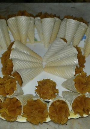 عکسی از دستور حلوای شیر بهاری