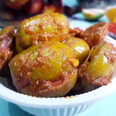 A picture of Ambra/aamda pickle.