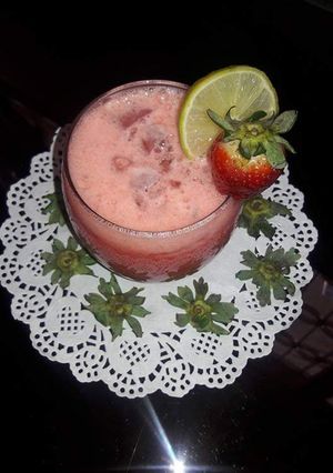 A picture of 🍓🍓🍓🍓Strawberry Chiller🍓🍓🍓🍓  #KokabandCookpad #ramadankitiyari.