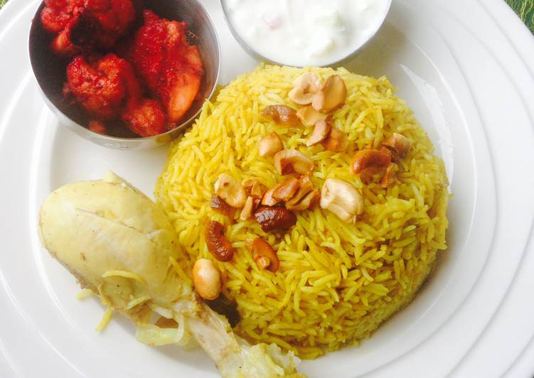 Recipe of Speedy Chicken Biryani ~ a pressure cooker recipe