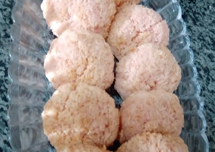 Coconut Macarons Coconut Macarons