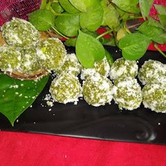 A picture of Betel leaf dates coconut ladoo.