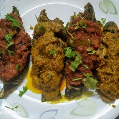 A picture of Koi fish in twin taste (haro gouri).