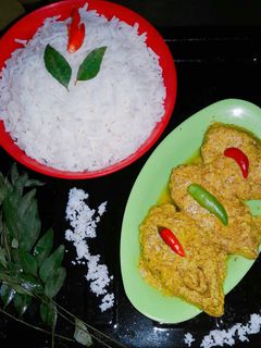 ভাপা ইলিশ (bhapa ilish recipe in Bengali) রেসিপির প্রধান ছবি