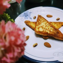 A picture of Quick And Easy French Toast.