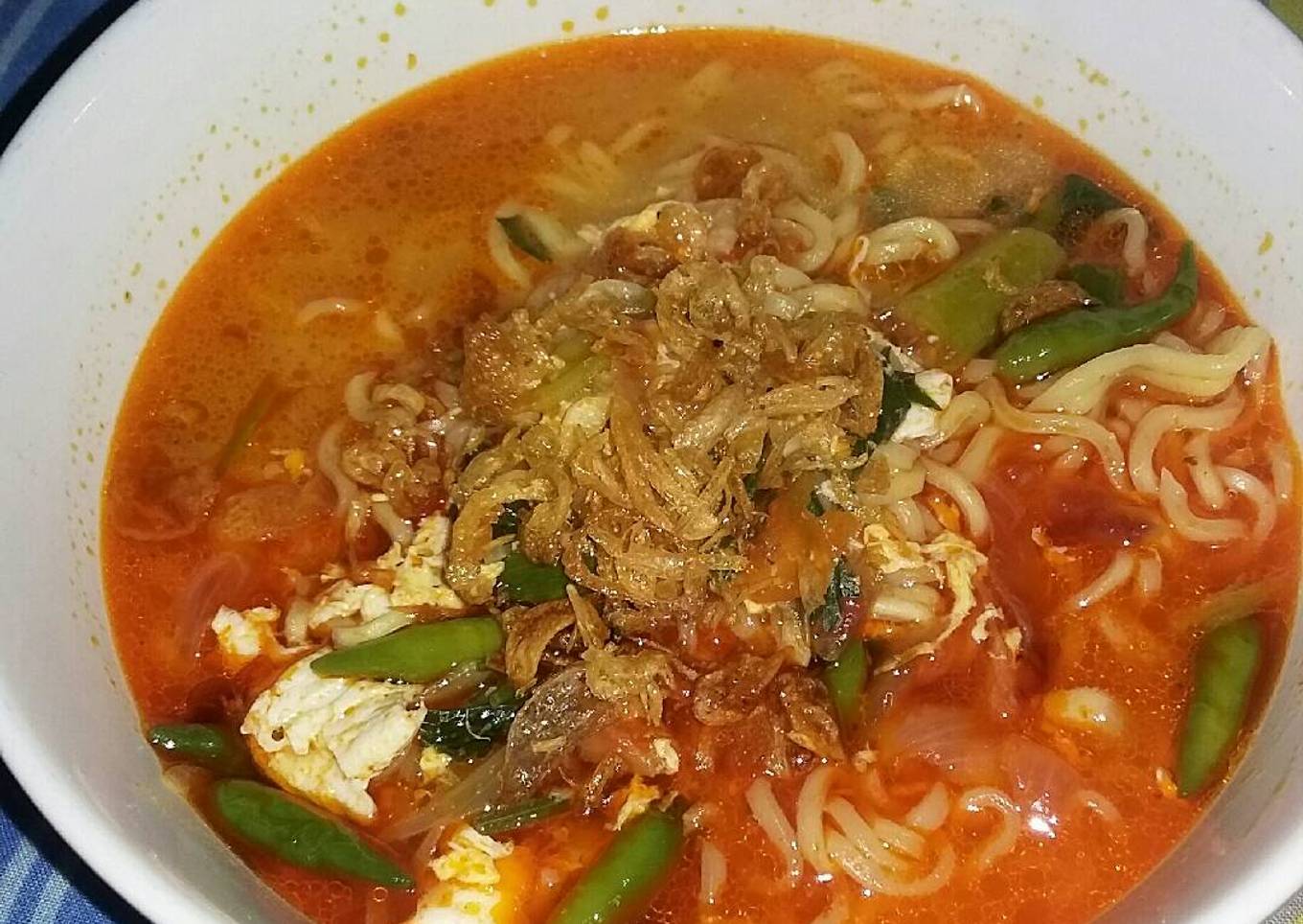 Mie rebus pedas