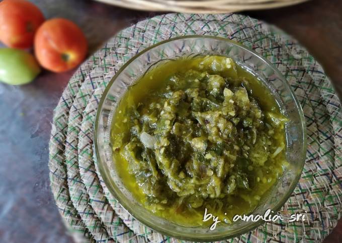 Yuk intip, Bagaimana cara memasak Sambal Cabe Ijo Padang dijamin enak