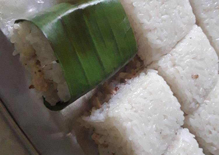 Cara Gampang Menyiapkan Lemper ayam yang Menggugah Selera