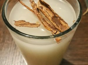 Una foto de Agua de avena para esos kilitos de más