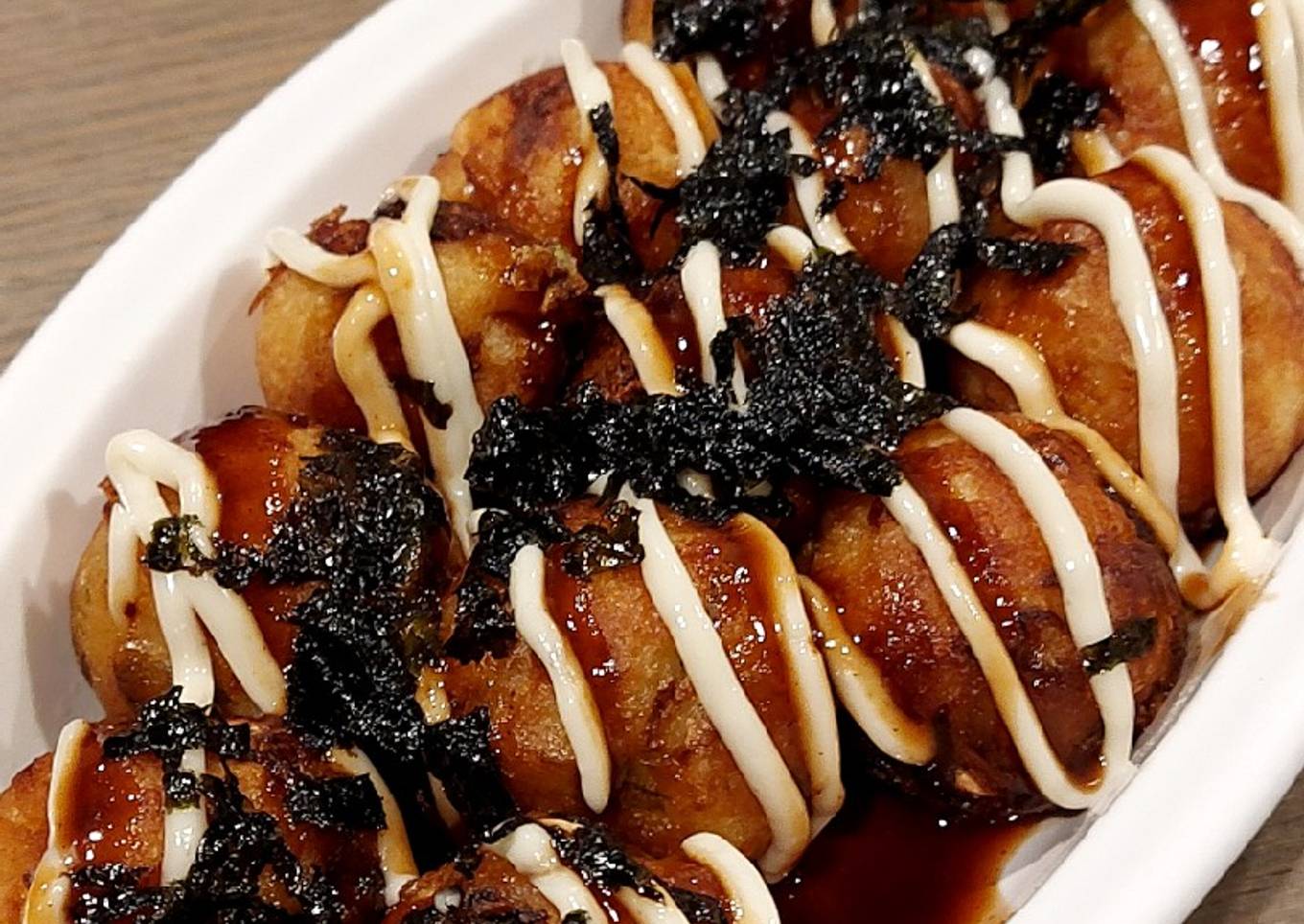 Takoyaki gurih kokoh di luar Lumer di dalam