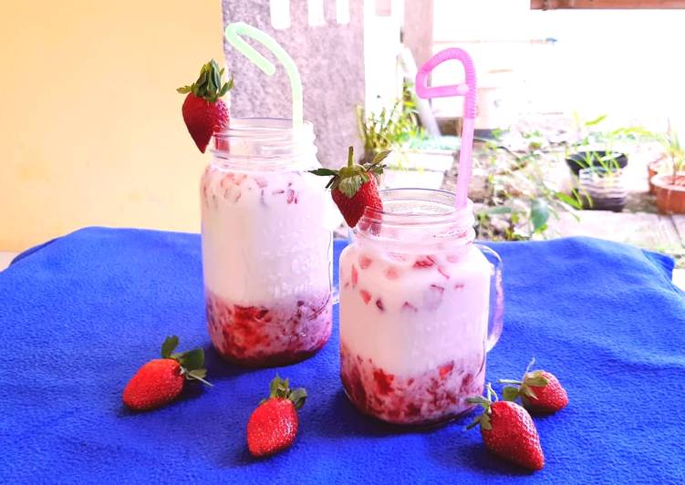 Cara Gampang Menyiapkan Korean Strawberry Milk Anti Gagal