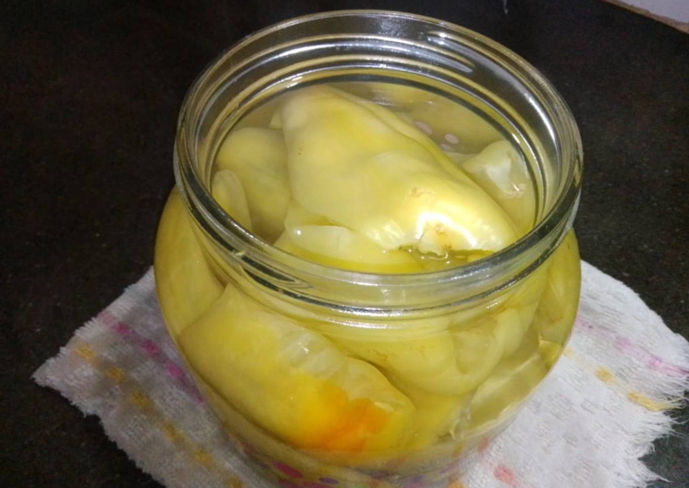 Ajíes en vinagre de mamá Mabel