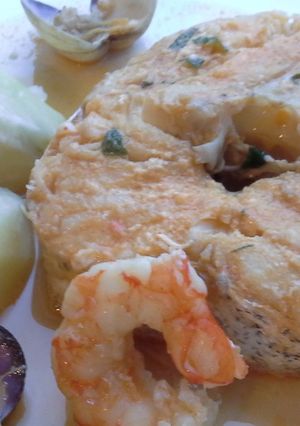 Foto principal de Merluza de Celeiro con mariscos