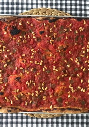 Una foto de "Pizza valenciana", o coca de viernes, 🌱