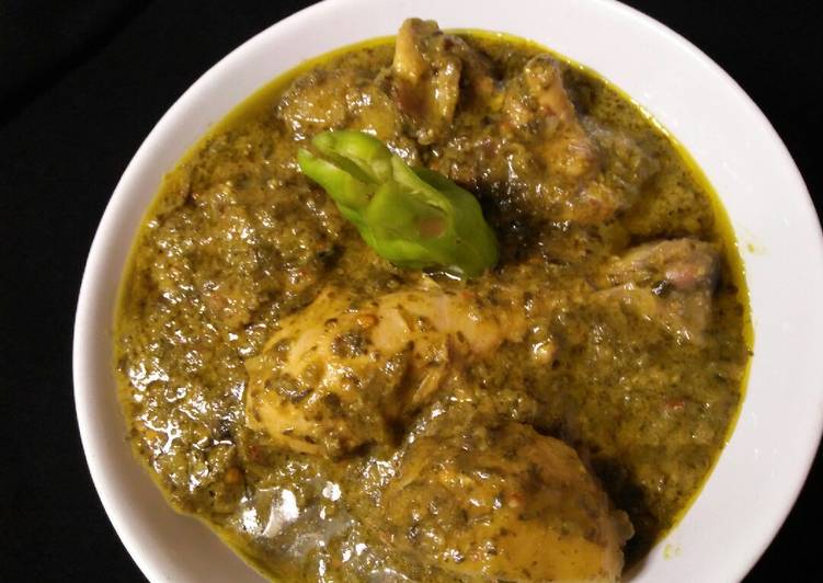 Easiest Way to Make Any-night-of-the-week Haryali palak chicken