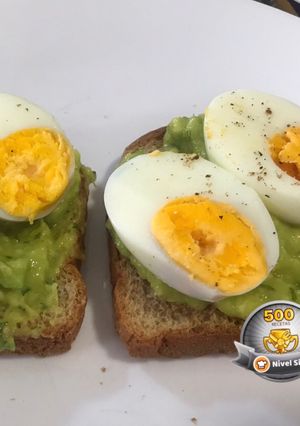 Una foto de Tostadas keto